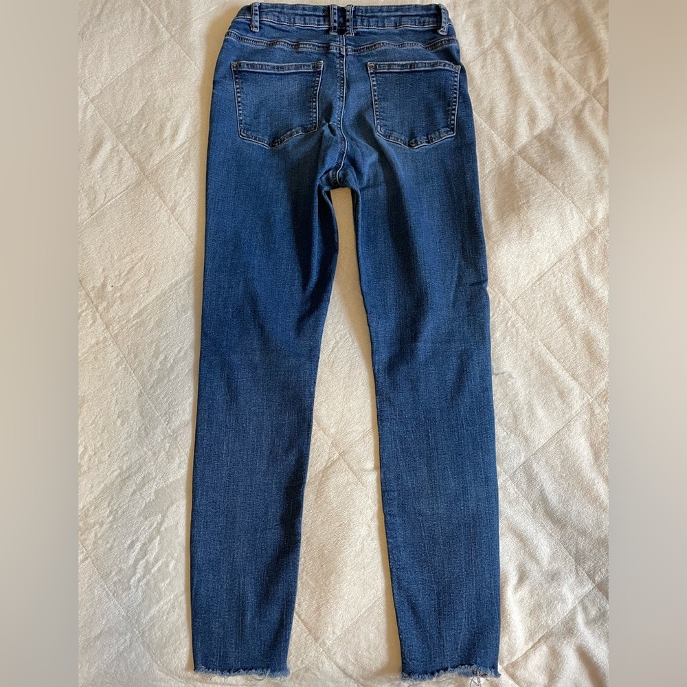 Primark Ripped Jeans - Picture 2 of 3
